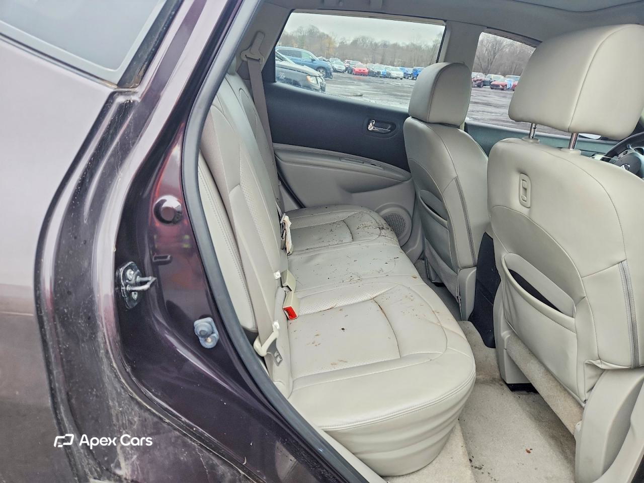 Nissan Rogue 2011