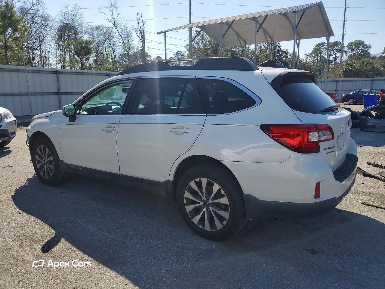 Subaru Outback 2016