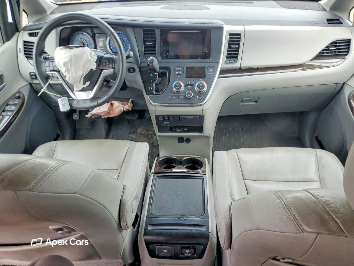Toyota Sienna 2017