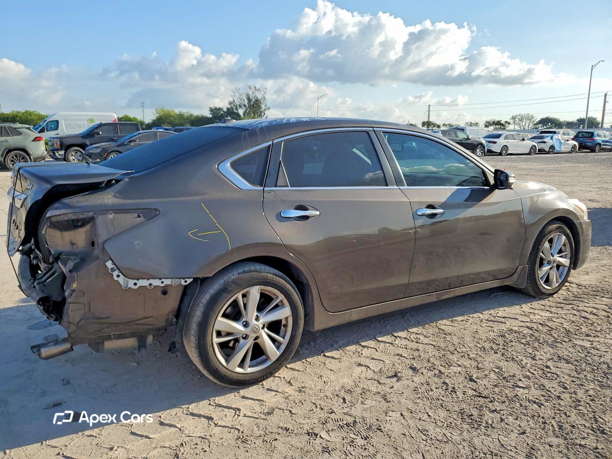 Nissan Altima 2014