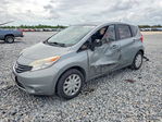 Nissan Versa 2015