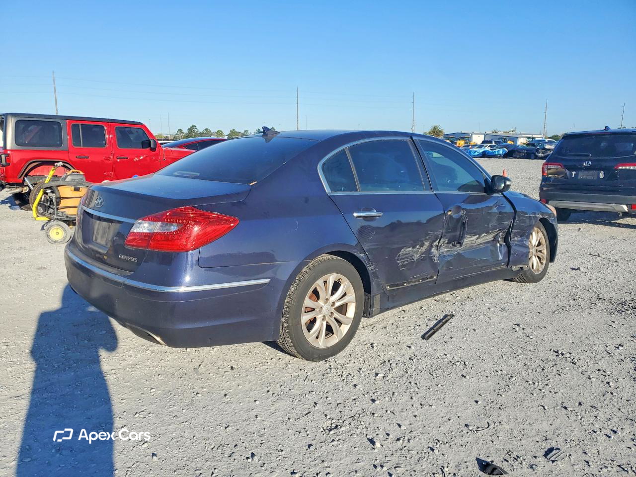 Hyundai Genesis 2012