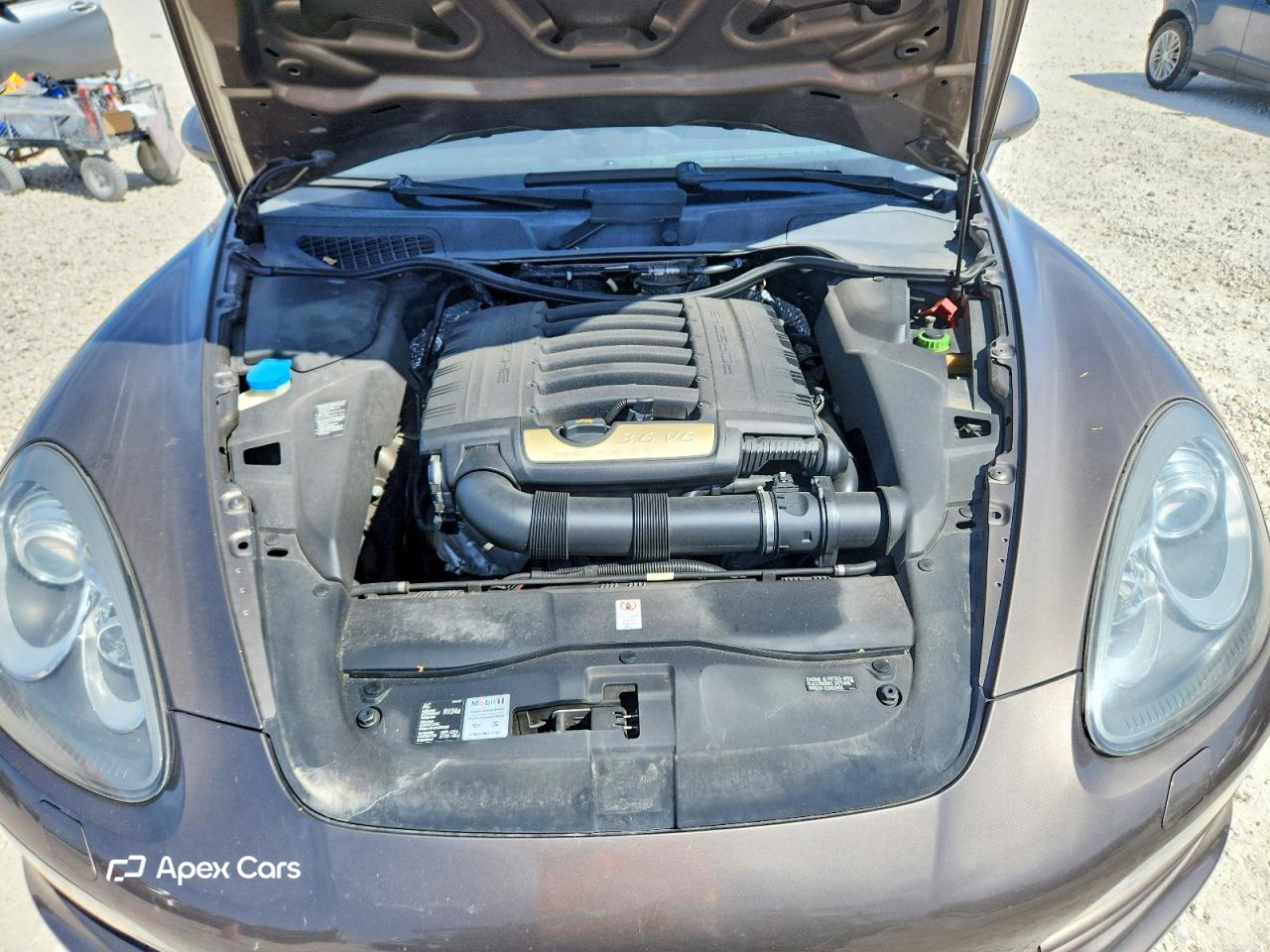Porsche Cayenne 2012
