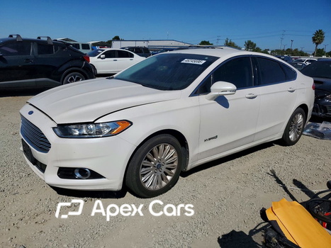 Ford Fusion 2013 - Image 1 of 12