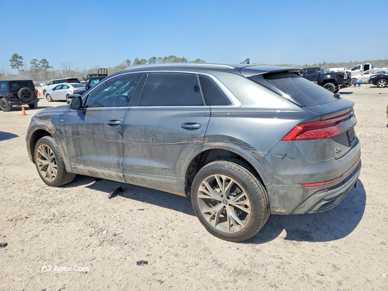 Audi Q8 2021