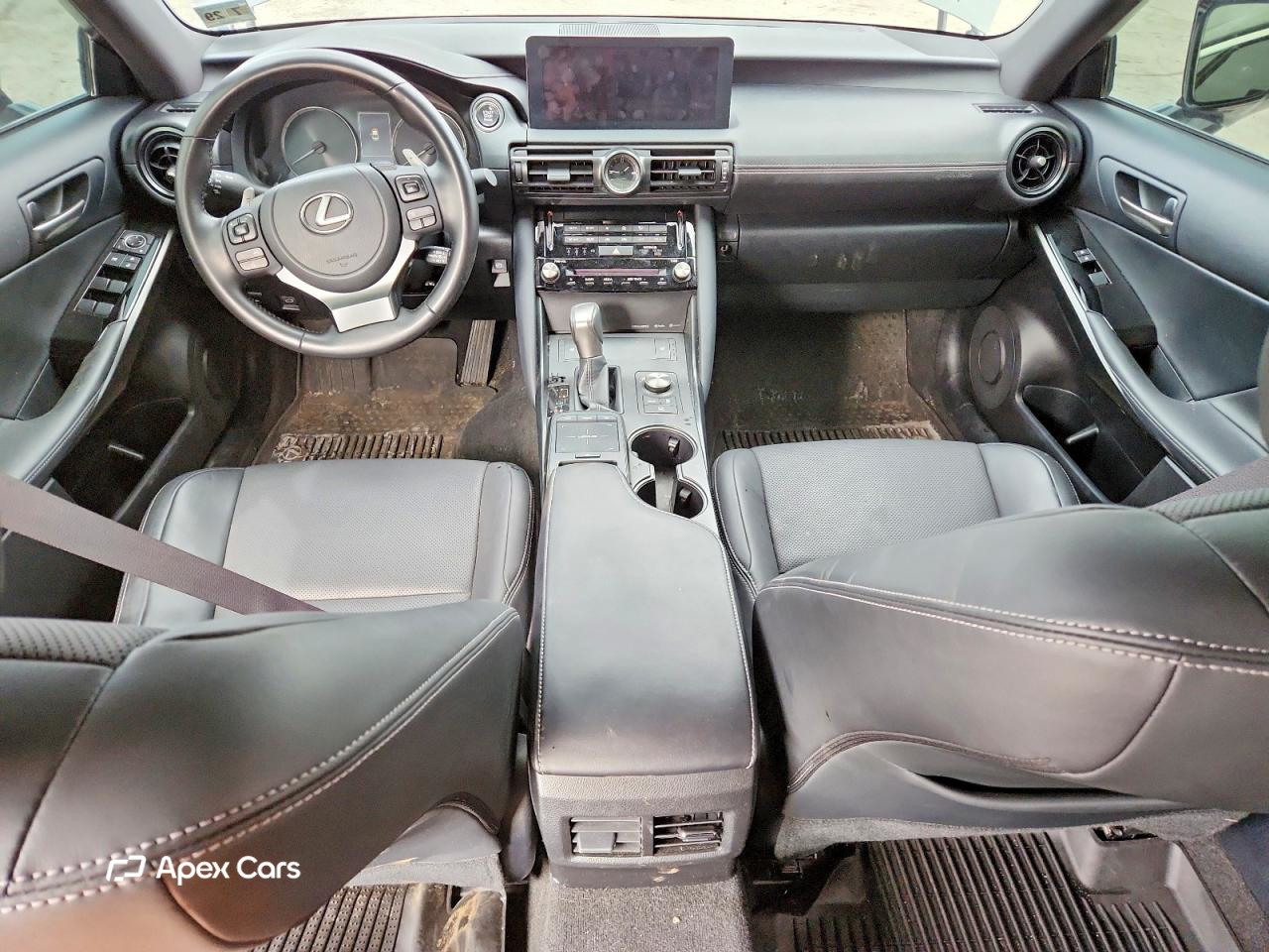 Lexus IS 2024
