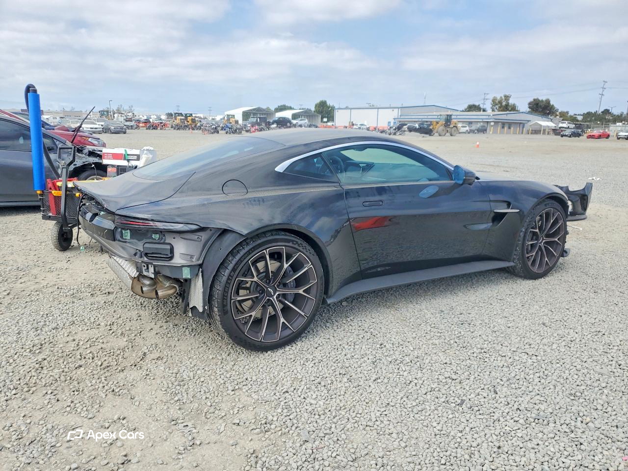 Aston Martin Vantage 2025