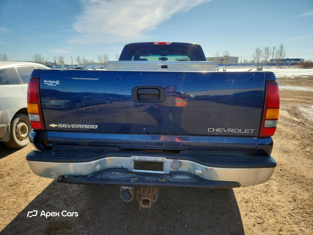 Chevrolet Silverado 2001