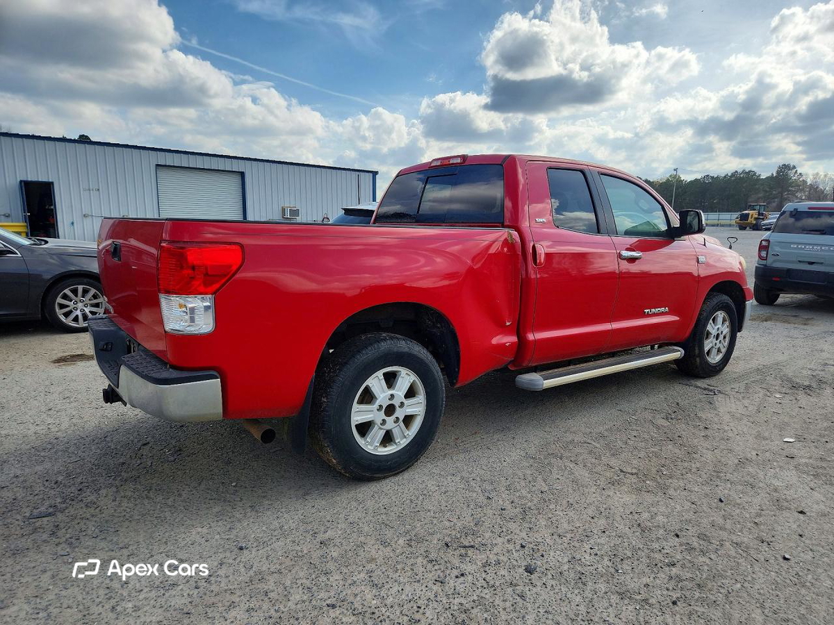 Toyota Tundra 2010