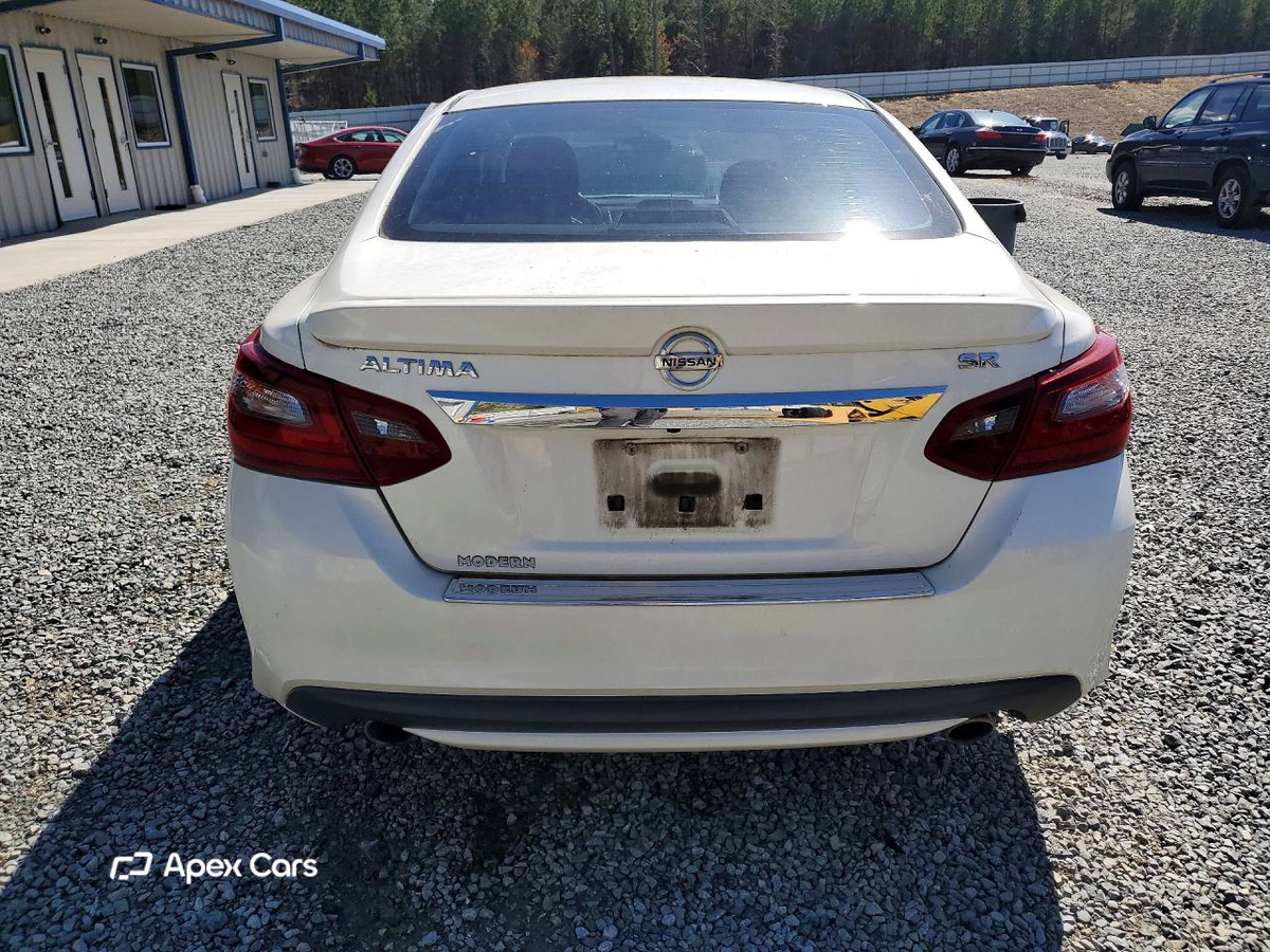 Nissan Altima 2017