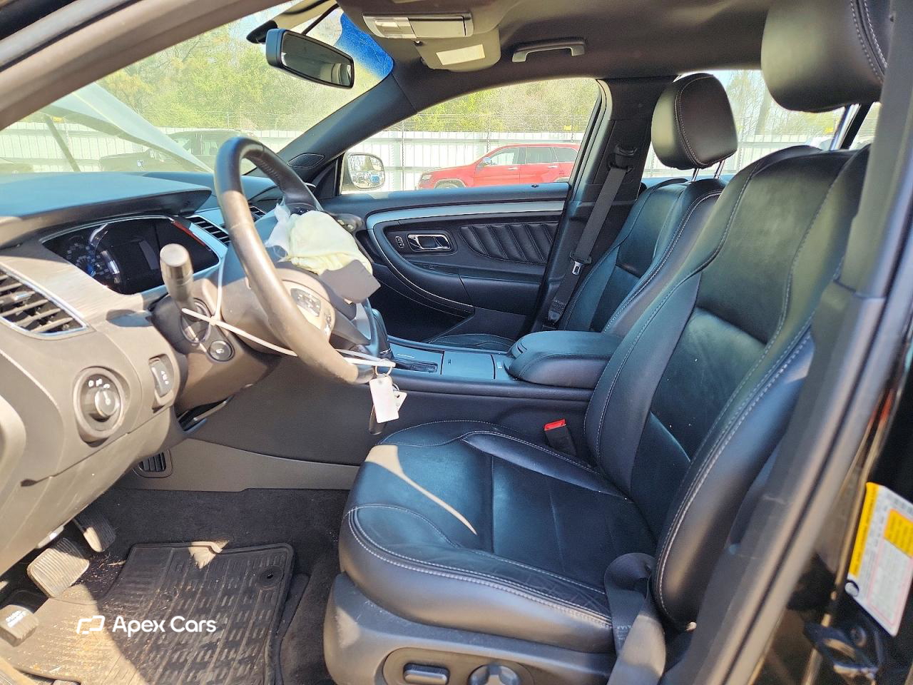 Ford Taurus 2015