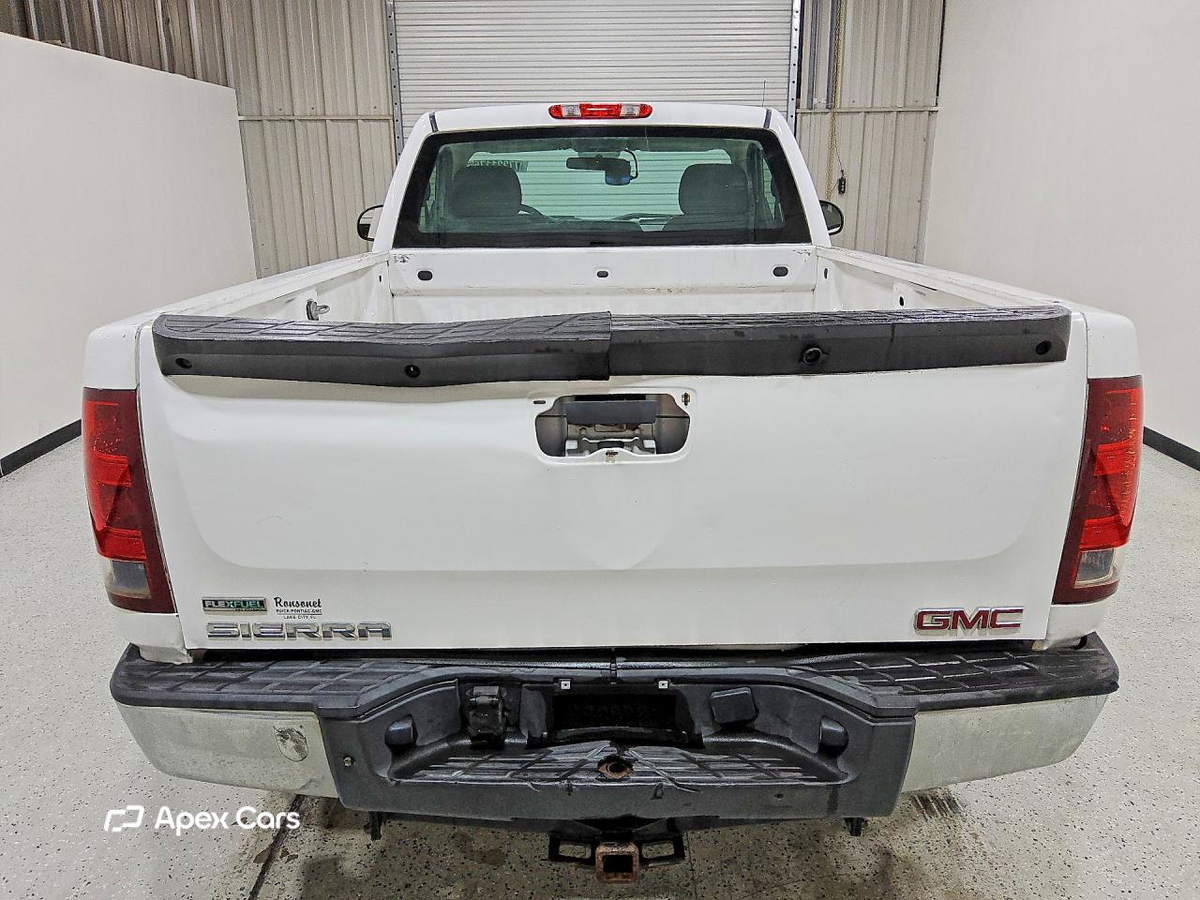 GMC Sierra 2011