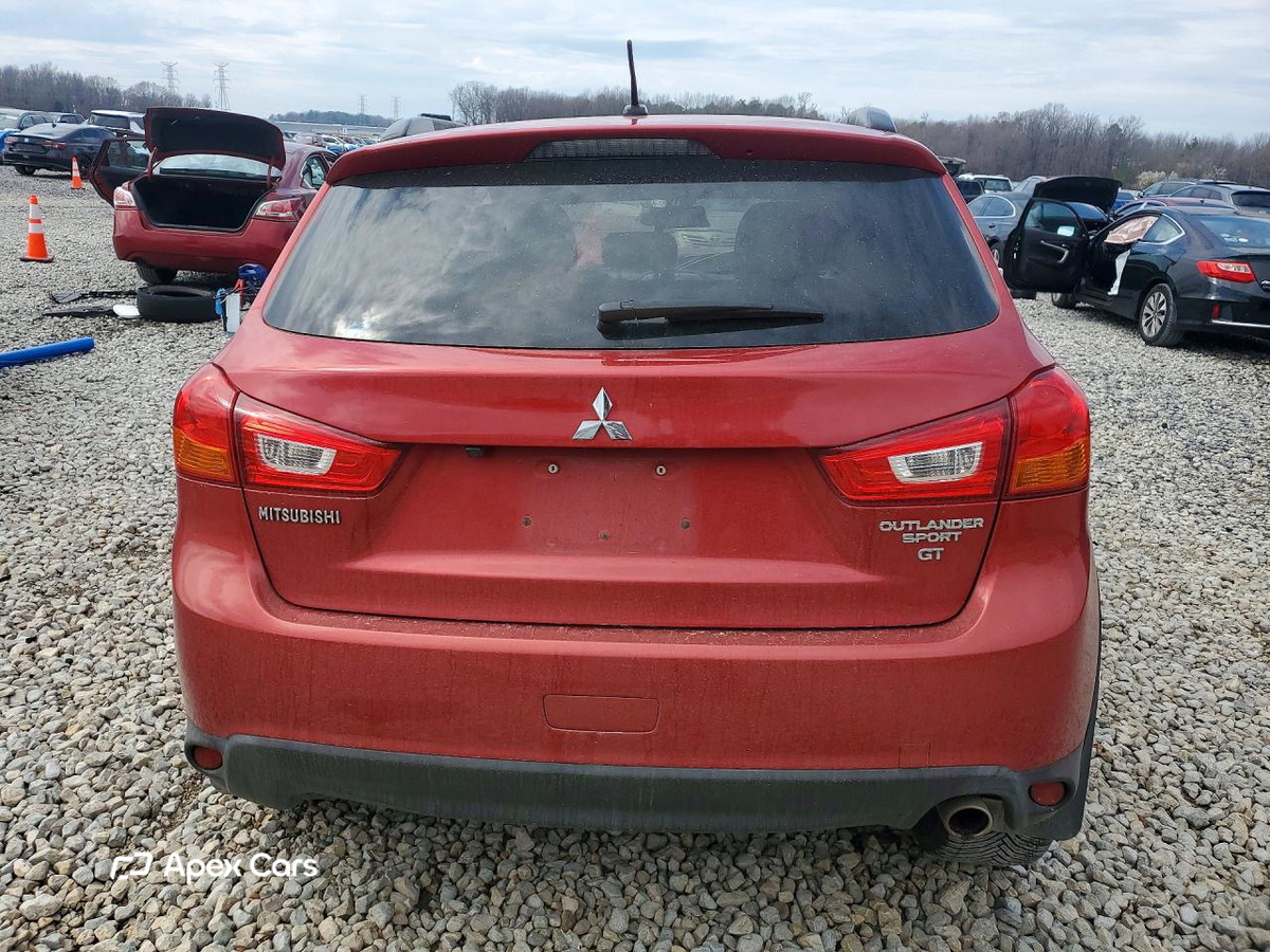Mitsubishi Outlander 2016