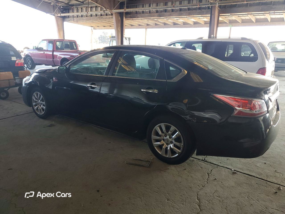 Nissan Altima 2015
