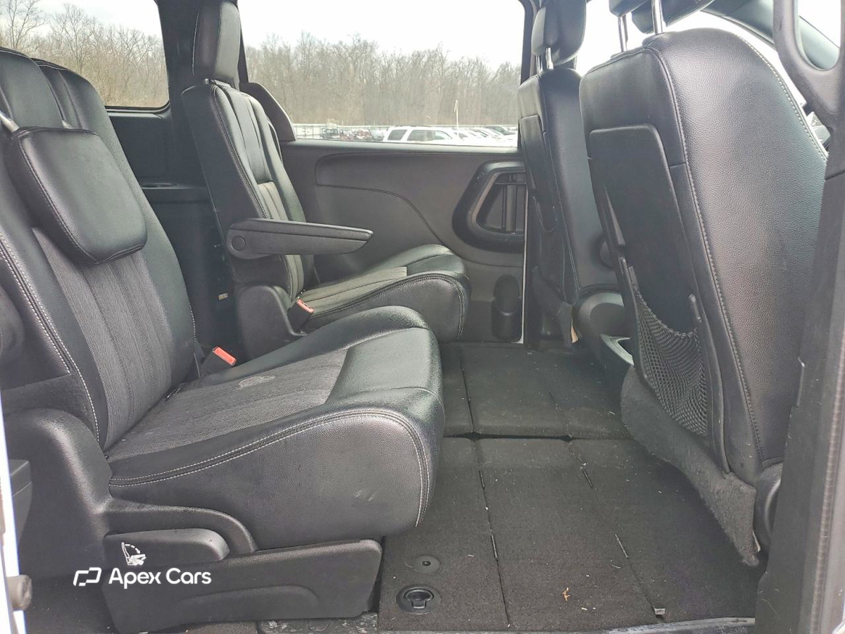 Chrysler Voyager 2014