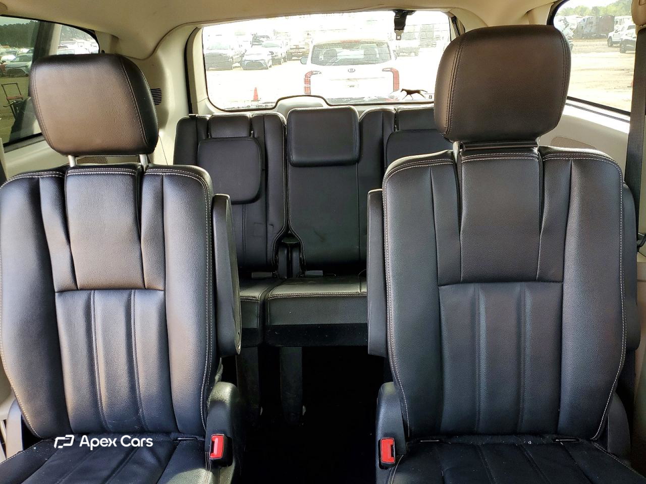 Chrysler Voyager 2016