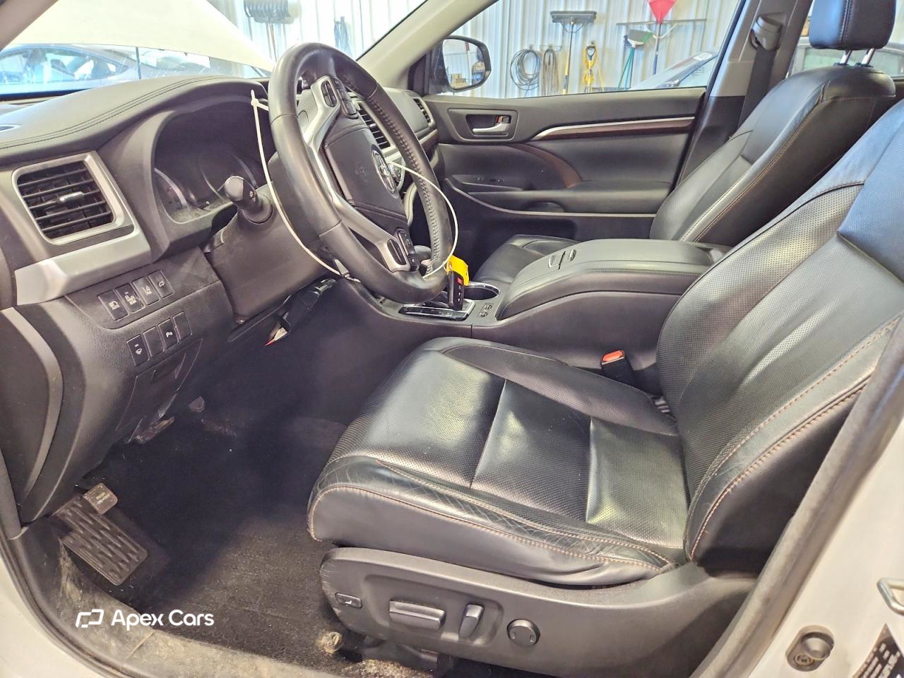 Toyota Highlander 2015