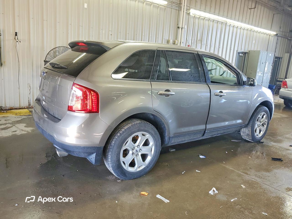 Ford Edge 2012