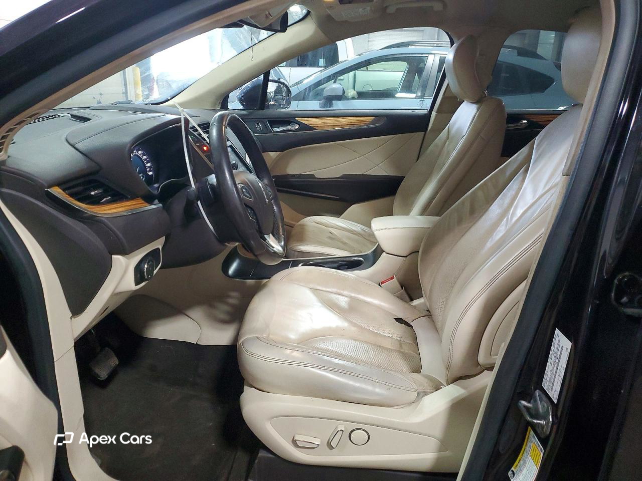 Lincoln MKZ 2015