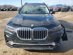 BMW X7 2021