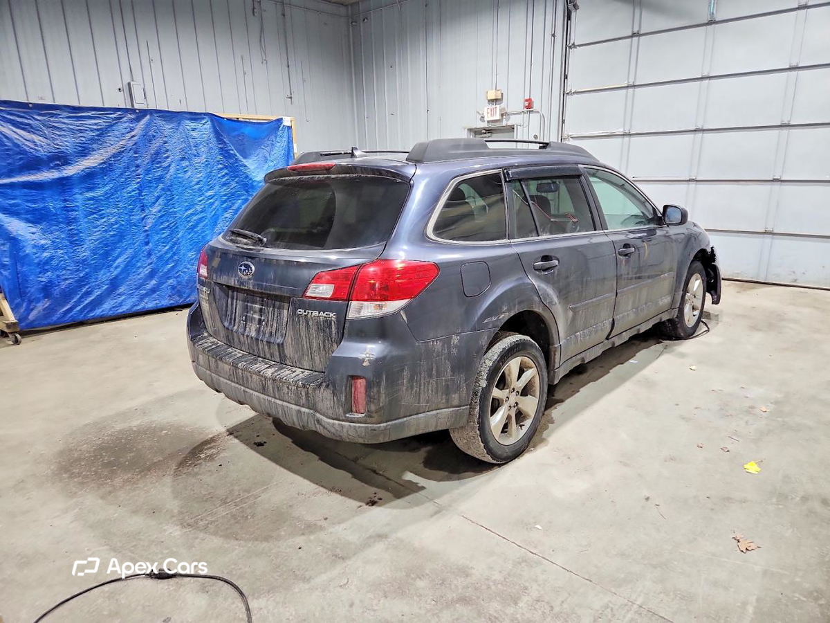 Subaru Outback 2013