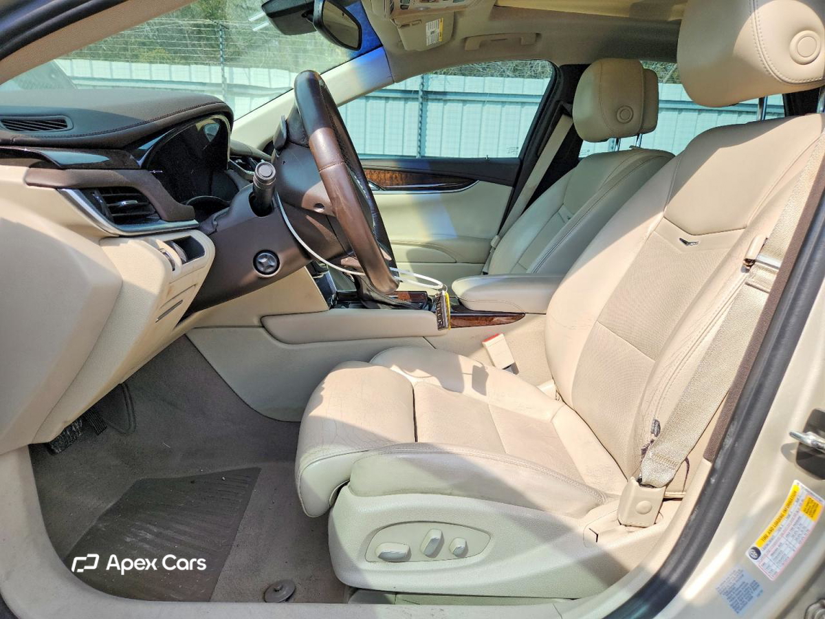 Cadillac XTS 2013