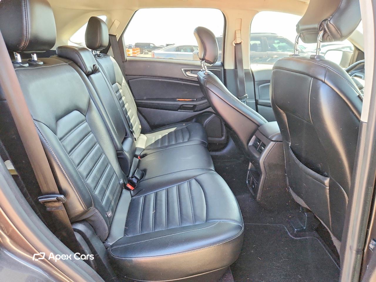 Ford Edge 2015