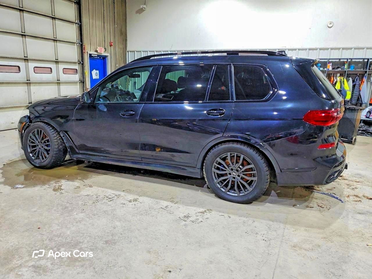 BMW X7 2022
