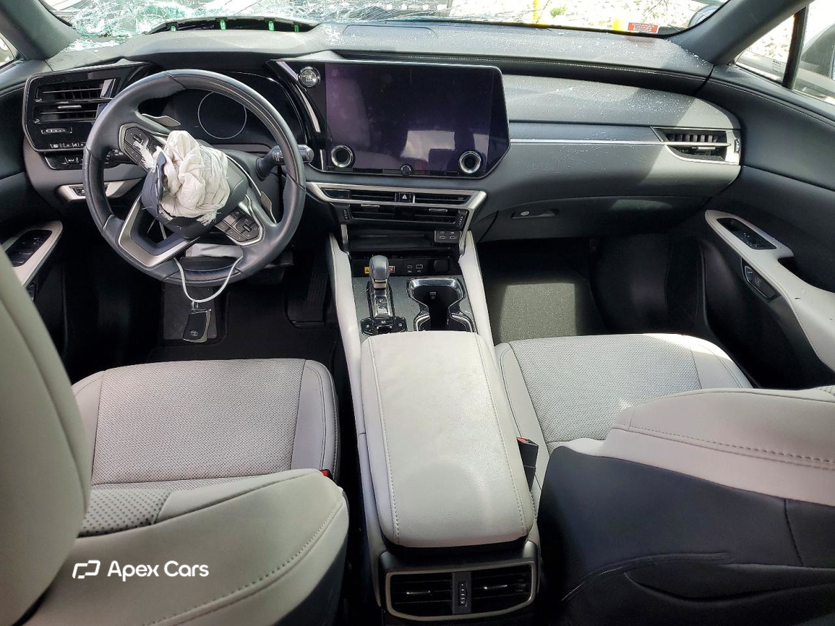 Lexus RX 2023