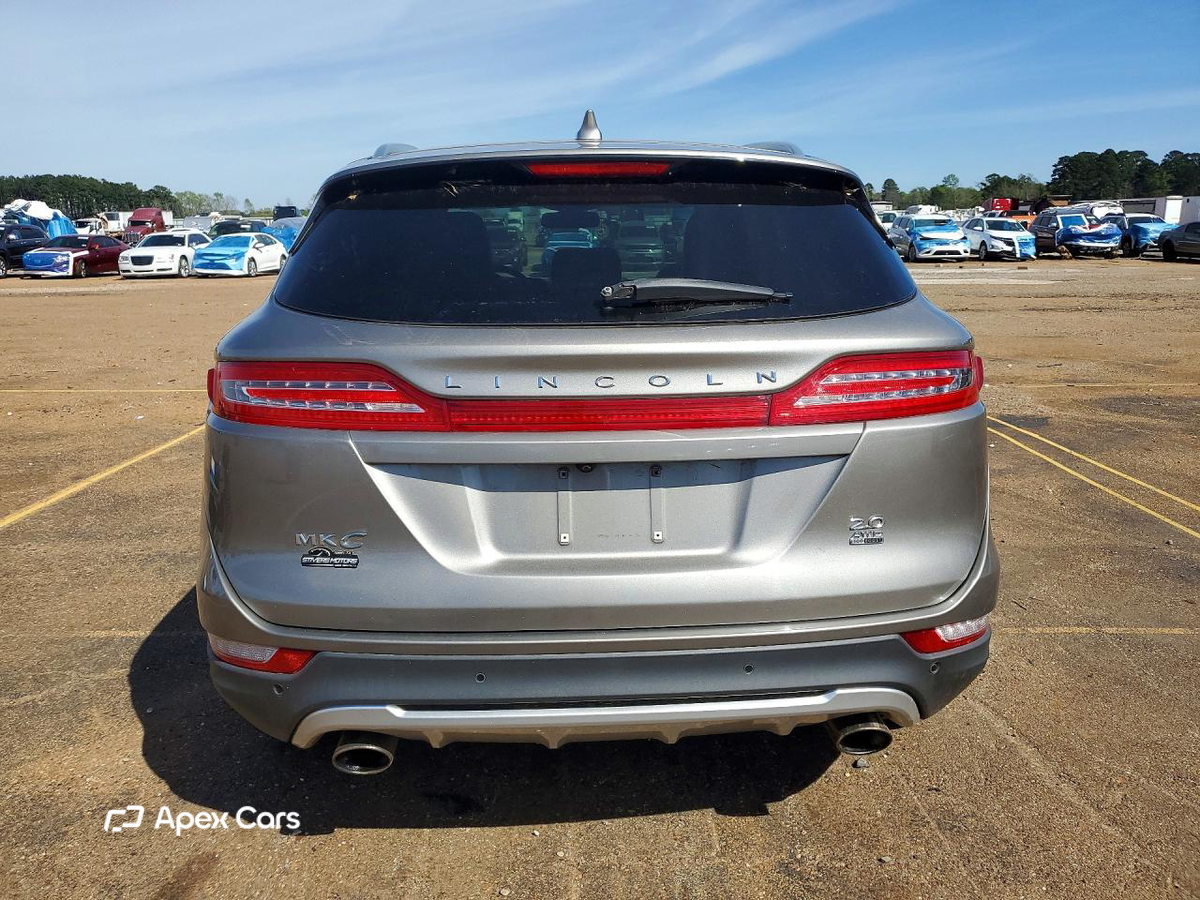Lincoln MKC 2017