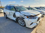 Toyota Highlander 2021