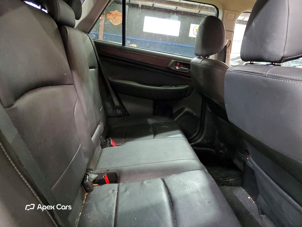 Subaru Outback 2015