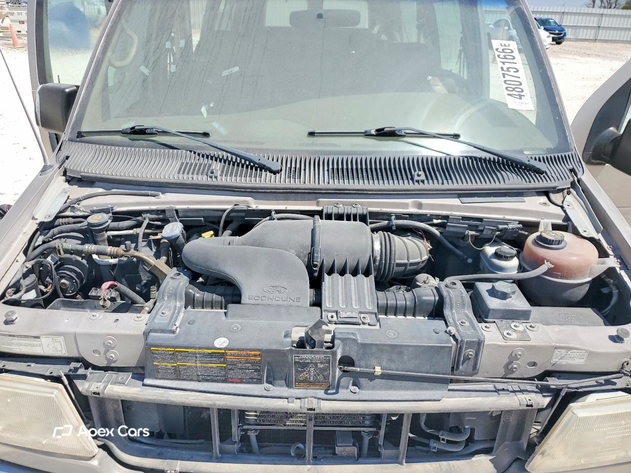 Ford Econoline 2001