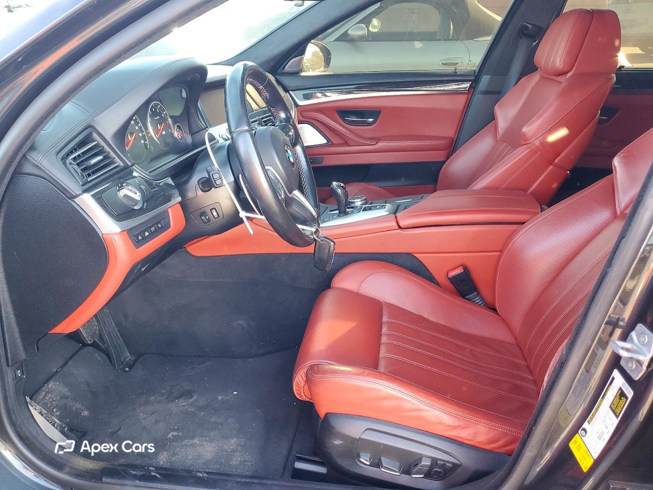 BMW M5 2016