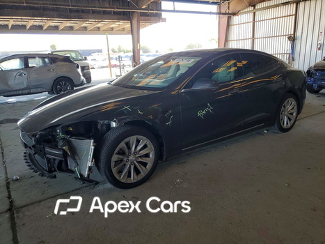 Tesla Model S 2017 - Image 1 of 13