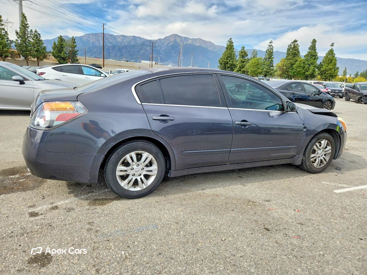 Nissan Altima 2012