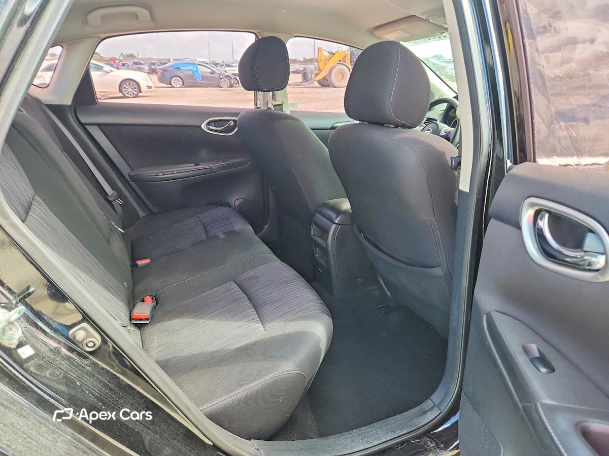 Nissan Sentra 2019