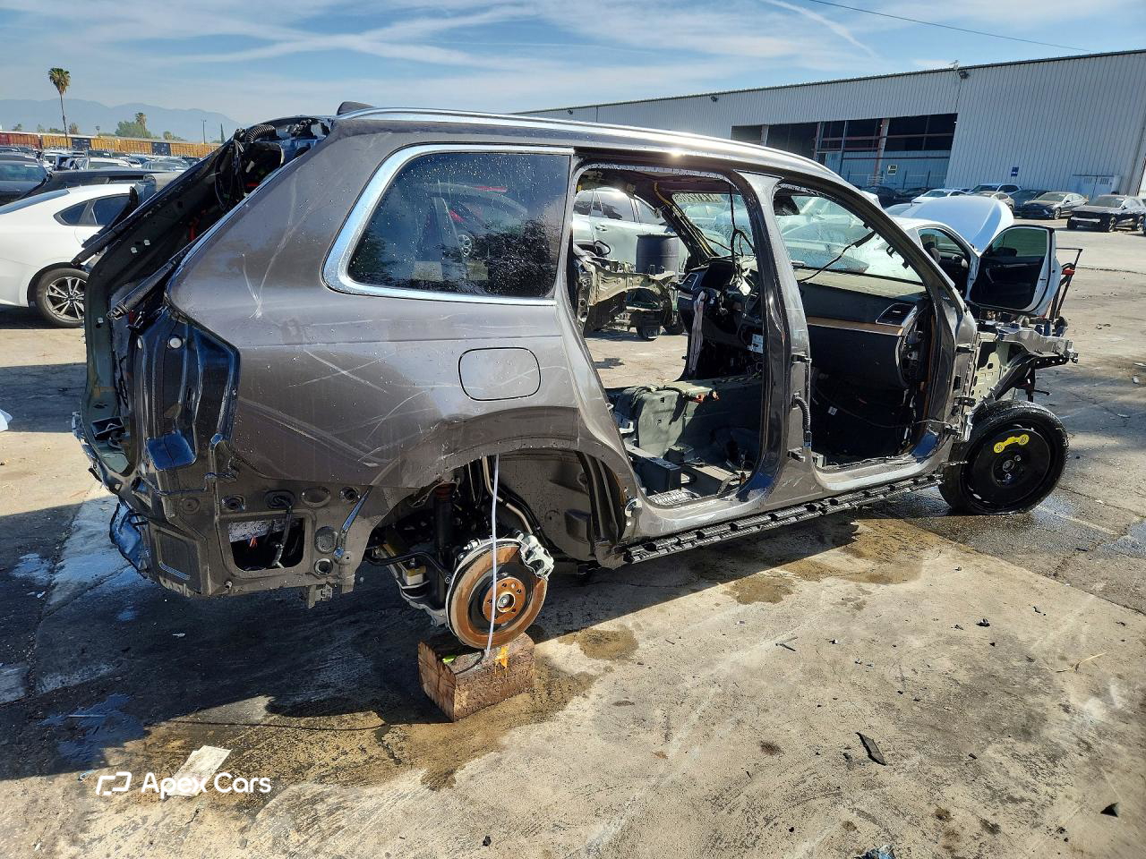 Volvo XC90 2025