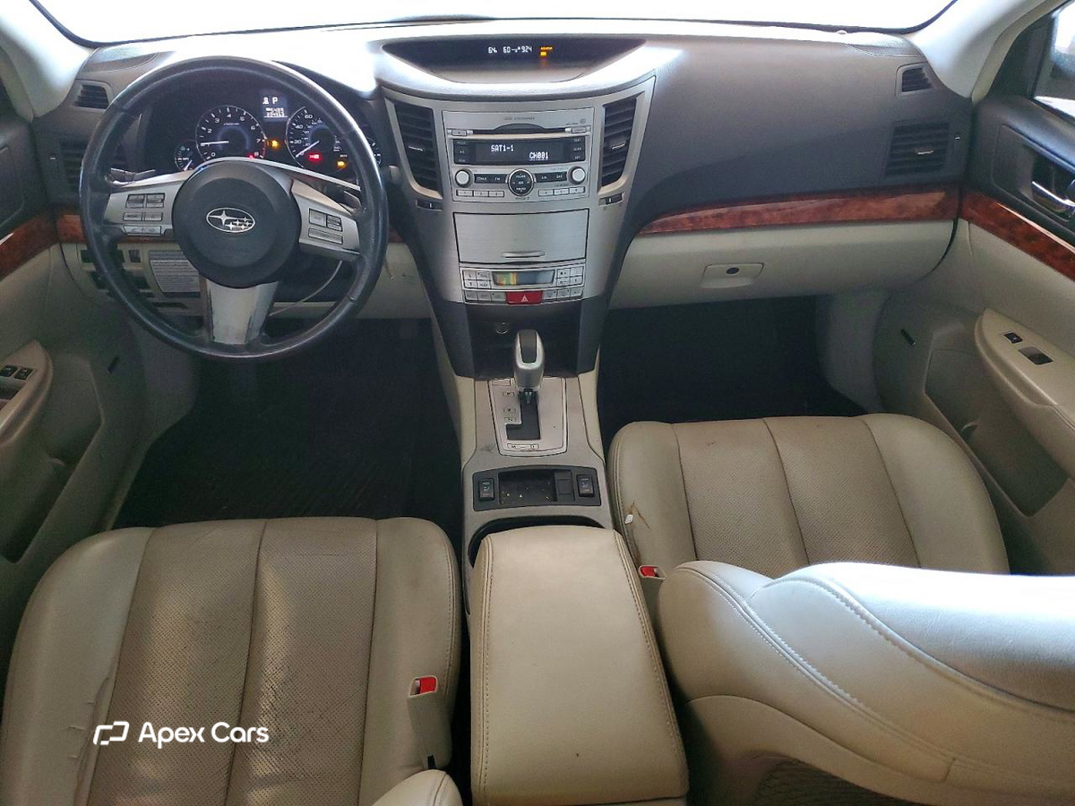 Subaru Outback 2011