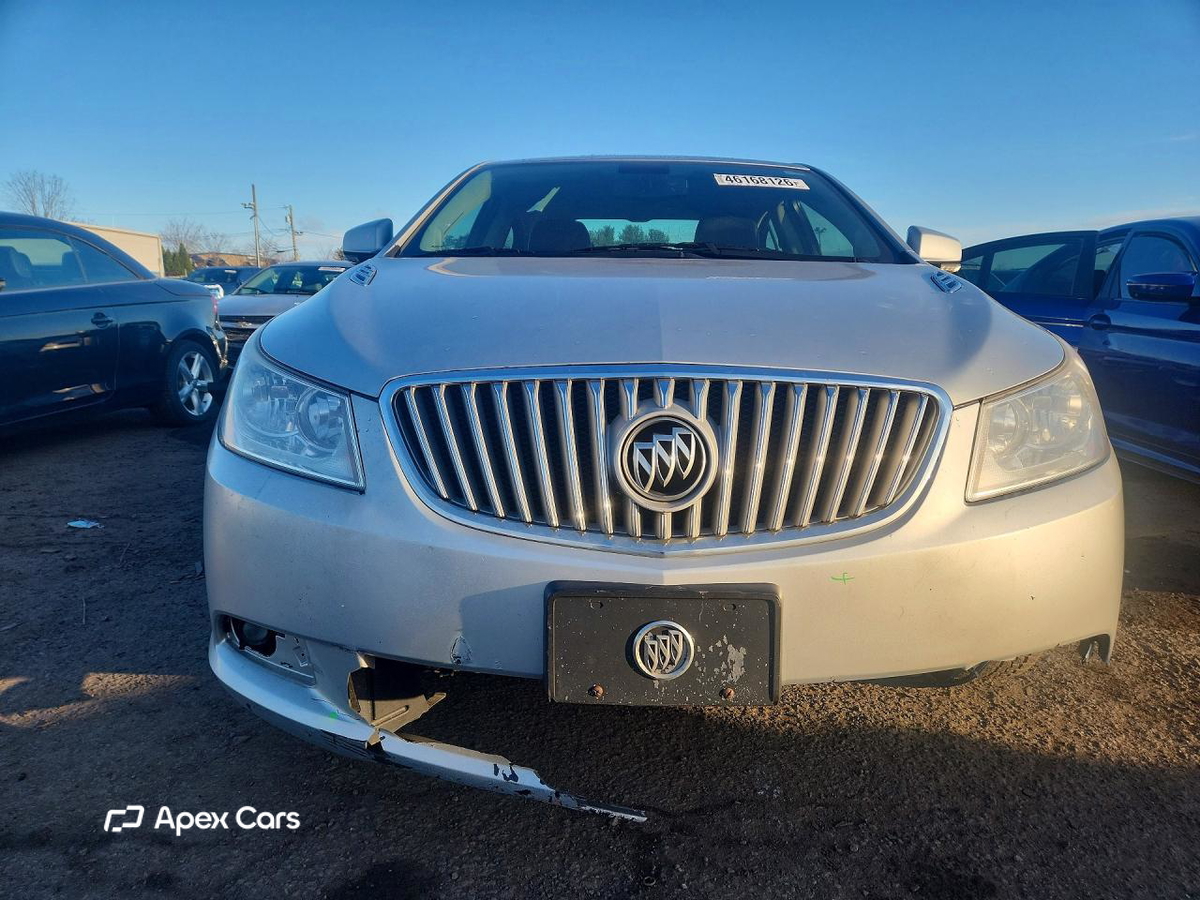 Buick LaCrosse 2011