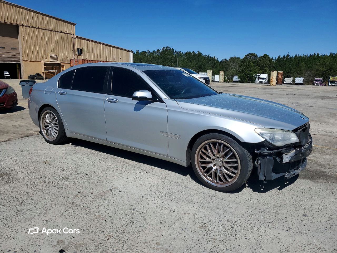 BMW Series 7 2015
