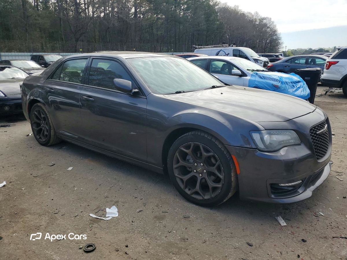 Chrysler 300 2017