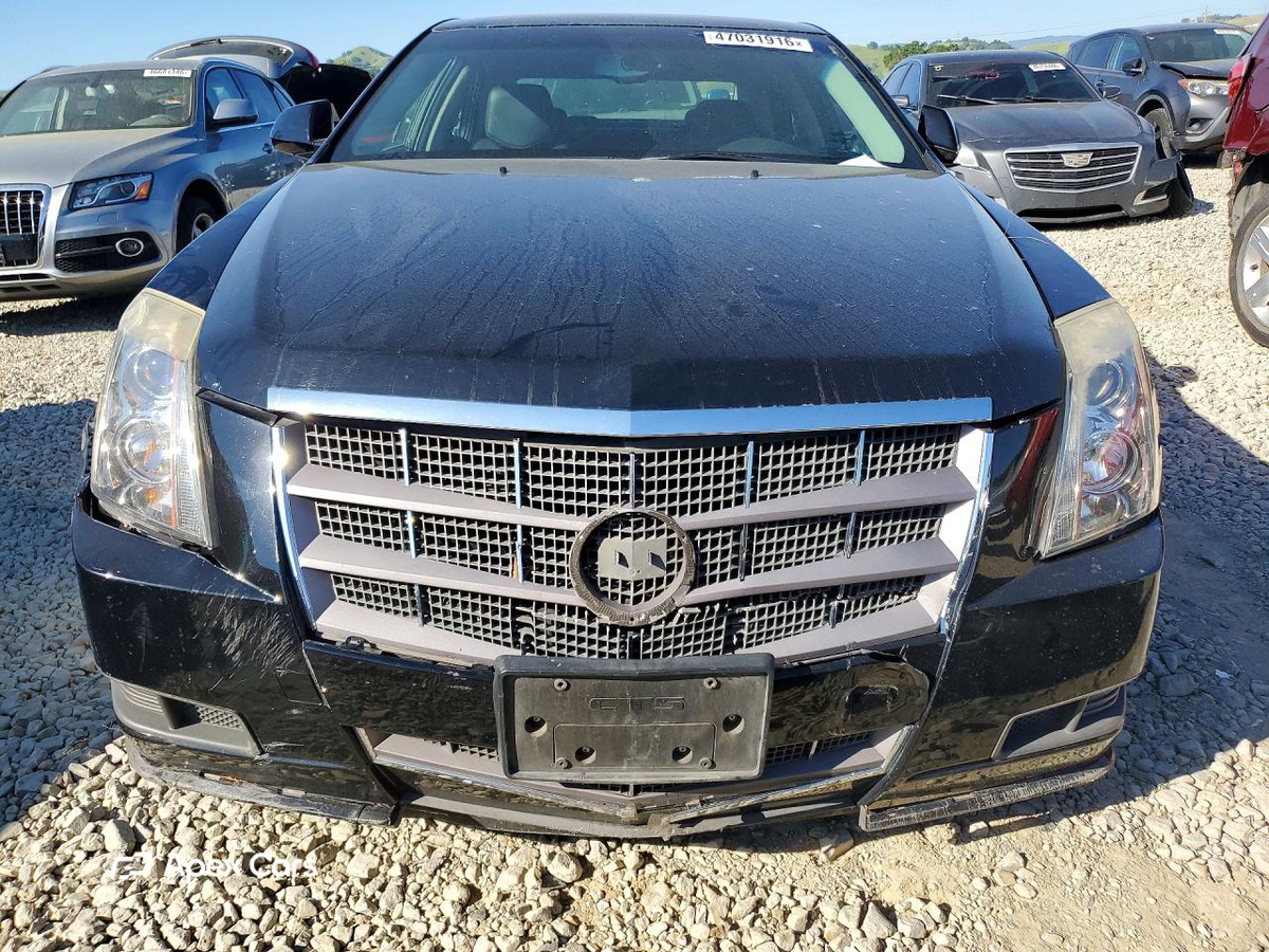 Cadillac CTS 2011