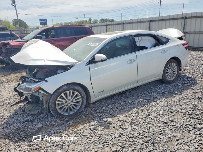 2013 Toyota Avalon - Image 1 of 5