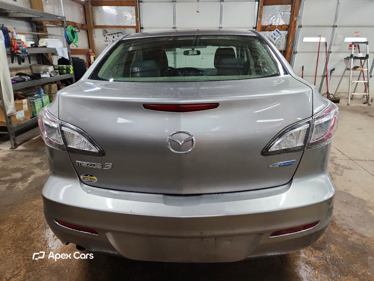 Mazda 3 2013