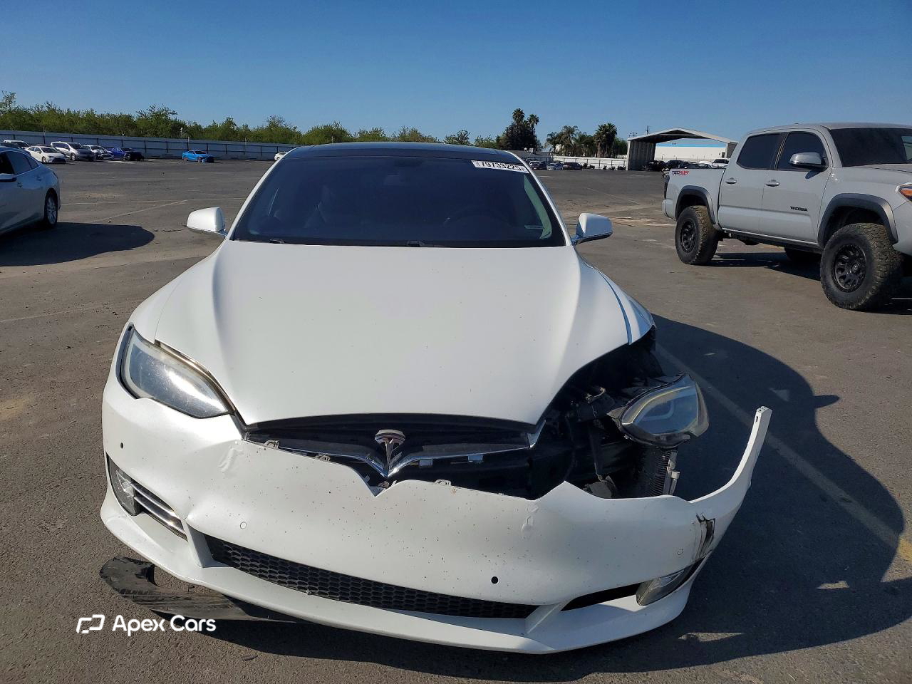 Tesla Model S 2014