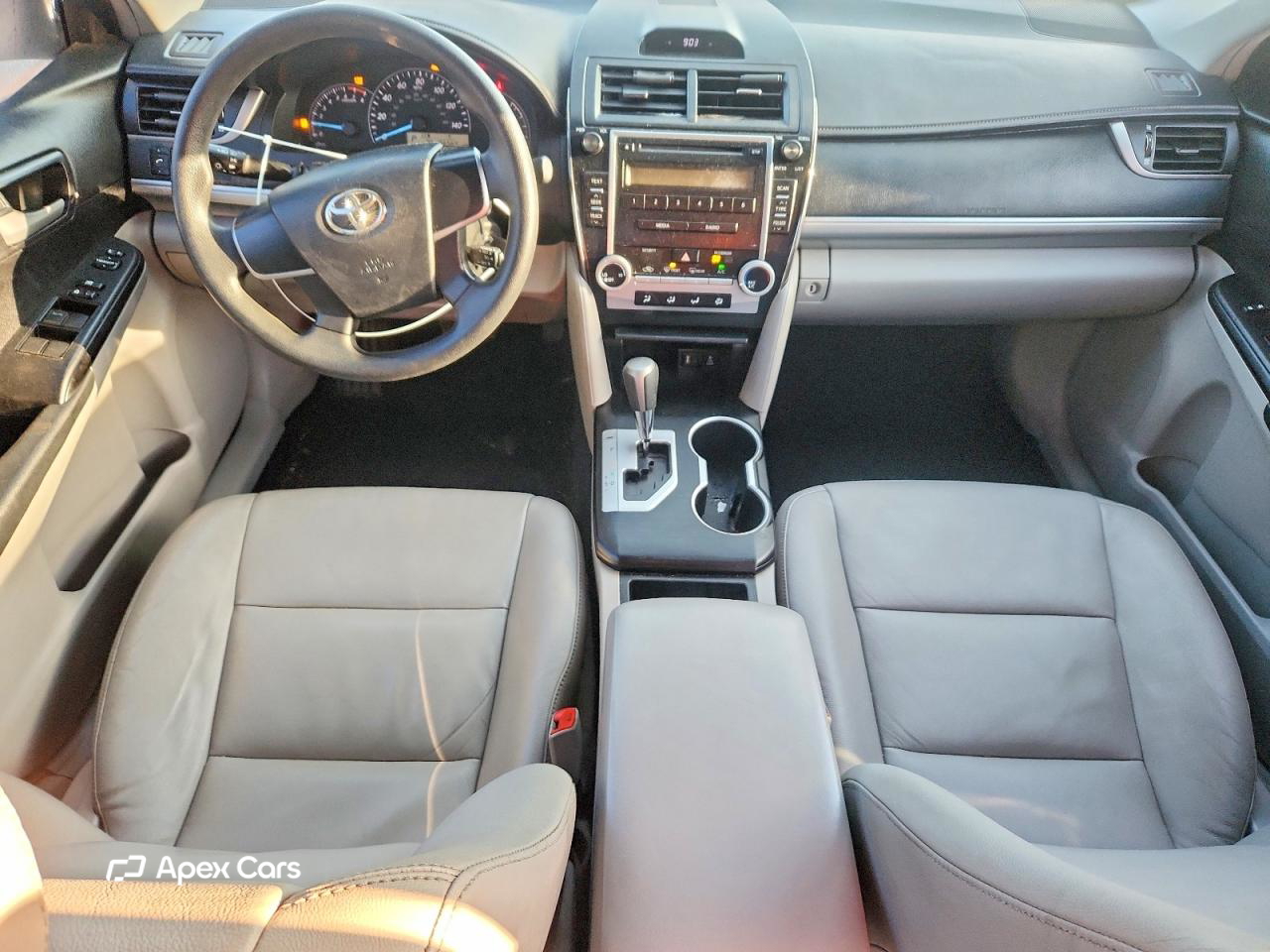 Toyota Camry 2012