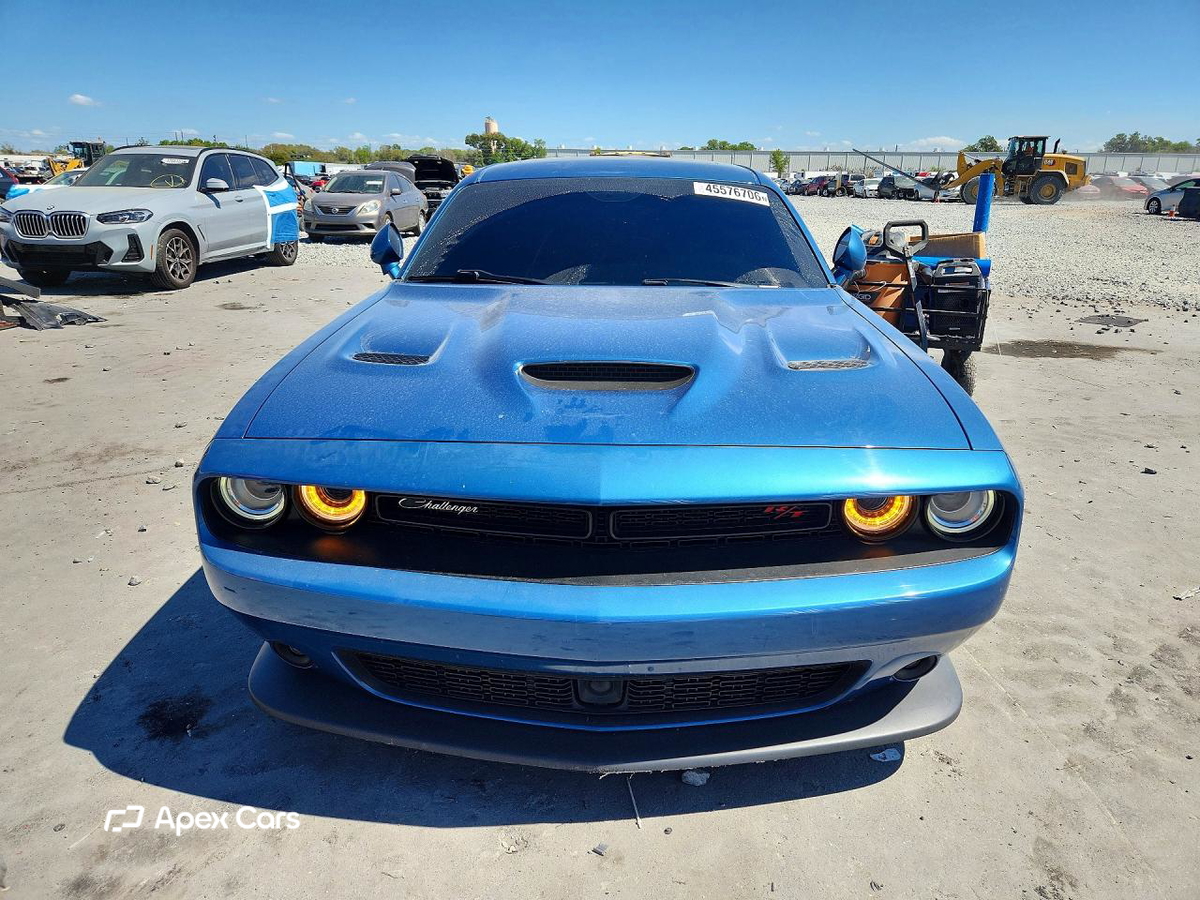 Dodge Challenger 2021