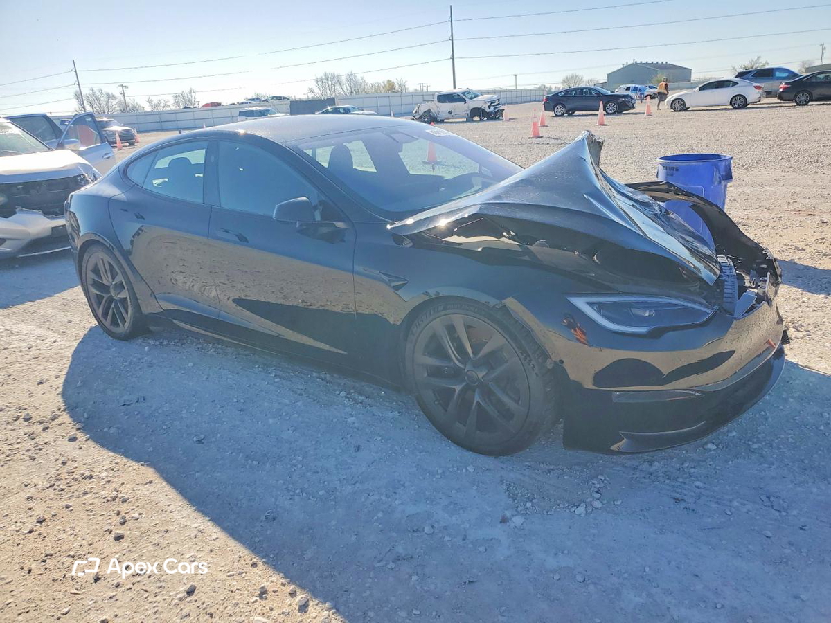 Tesla Model S 2022