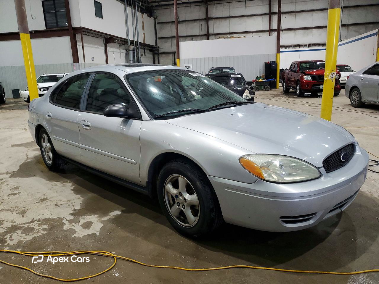 Ford Taurus 2005